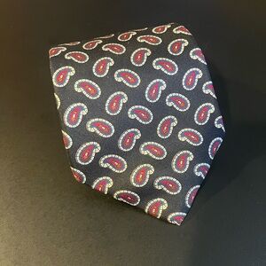 Thornhill Menswear 100% Silk Black And Red Paisley Tie